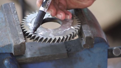 Make amazing ax out of gearbox