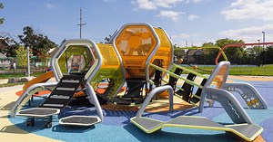 Hedra® Scout Geometric Playground - Landscape Structures