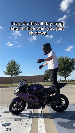 PROPER Way To “Backpack” On A Motorcycle