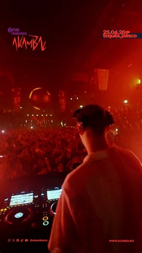 ACTO Live on Instagram: "@adamten_ y su fuerza sonora de tintes psicodélicos y espíritu ecléctico, fluyen entre el house, el techno y pulsos tribales para construir sets que dominan cualquier pista de baile. 💣💥 No te pierdas su back-to-back junto a @mita_gami en la próxima edición de Akamba. #PrendeAkamba🔥"