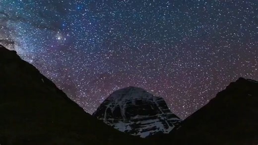 🌌 When the Sky Becomes a Sacred Gate Above Mount Kailash, the Milky Way flows like a river of light, stars scattered across endless night. ✨⛰️ The mountain rests in cosmic glow, and time slows to a quiet breath. This sky feels less like a ceiling—and more like a doorway. As you look into this vast galaxy, which secret of your heart would you trust to the stars and the snow peak? 🌠🙏 #KailashEnergy #KailashNight #MilkyWayMagic #SacredMountains #CosmicSilence #StargazingMoments #UniverseWithin #