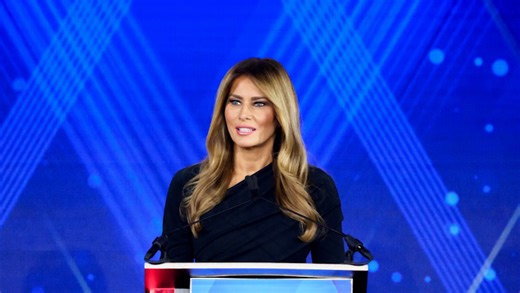 Internet revives 'fake Melania' theory after first lady spotted wearing sunglasses at night