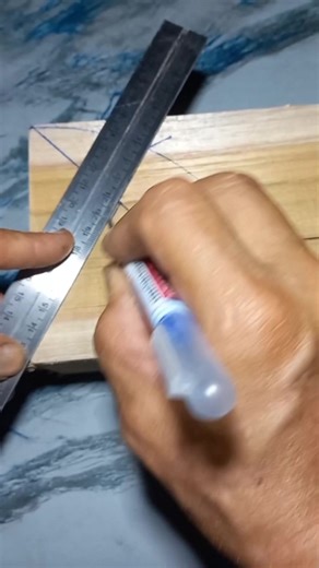 An easy method to find an angle using a string #carpenter #tricks #tips #diy | Letterman Mebel