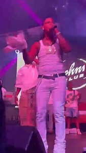 39K views · 2.1K reactions | Se calento el Johnny 掠con el Ajedrez ♟️ quien está pal pley junto a Yarrulay y wuampi | ElAnkla Bandera | Facebook