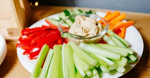 Proste przepisy na przekąski w 15 minut. Zdrowe i zrobisz na szybko!