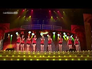 Girls' Generation (SNSD 소녀시대) - DANCING QUEEN (ABBA) (Live - July 19, 2009)