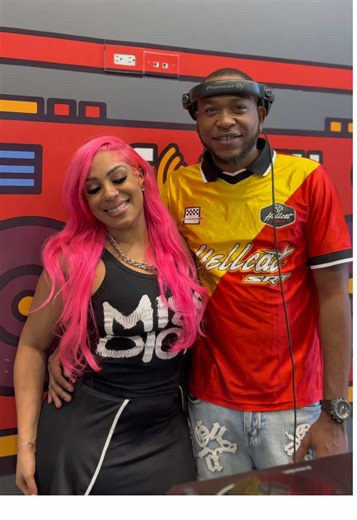 🔥 @callmejadel STEPPED IN THE BUILDING! 🔥 Today the SCORCH Radio studio got a whole energy upgrade. Big vibes and pure talent. #SCORCHRadio #SCORCHdawg #AlwaysOnAlwaysPumpin