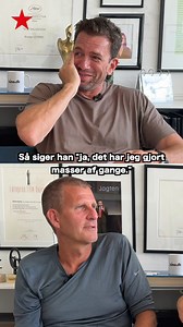 "Har du hacket Fitness Worlds servere masser af gange?" 🙈 Nikolaj Lie Kaas og Anders Thomas Jensen gætter deres egen replik. | Kino.dk