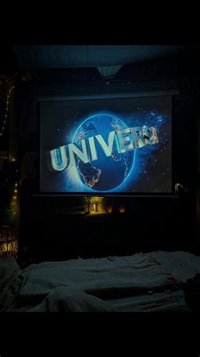 #pool #stahlwandpool #beamer #beamerabend #chillig #chillen #garten #sommer #sommerfeeling #beleuchtung