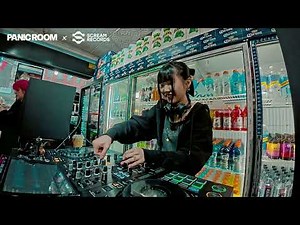 UKG & Bassline Mix in an NYC Bodega | Yunji | PAN!C ROOM x ScreaM Records