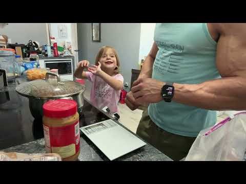 Contest Prep with 5 Kids: Full Day of Eating & Bodybuilding Routine