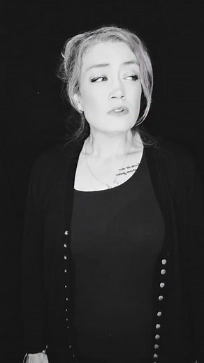 7.3K views · 14K reactions | @pearljam Black PSE Cover #longlivethequeen #serendipitous_sign #pse #signlanguage #hardofhearing #pearljam | Serendipitoussign | Facebook