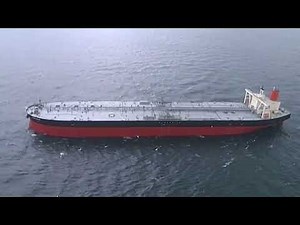 Oil prices gain as traders fear Iran could try to disrupt supplies | REUTERS