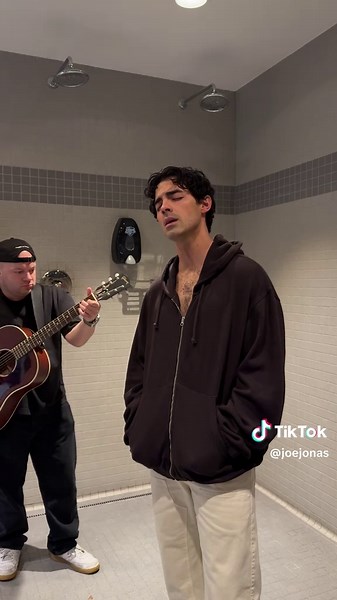 Joe Jonas Shows Off His Parallel Parking Skills