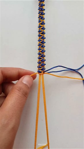 _mamta_250 | Friendship bracelet tutorial | Instagram