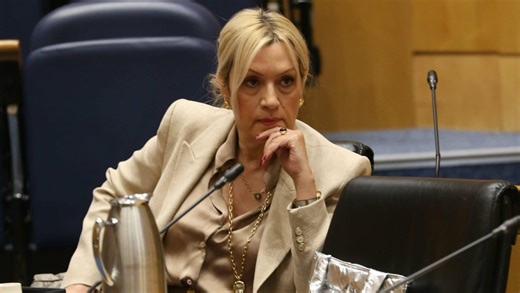 «15 χρόνια ήμουν στην απ’ έξω»: Αβέβαιο παραμένει το πολιτικό μέλλον της Ειρήνης Χαραλαμπίδου | AlphaNews