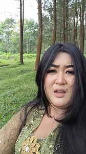 Si akang mah ngasih share lokasi nya ngga bener neng sampe kesasar dihutan | Ubim Cubim