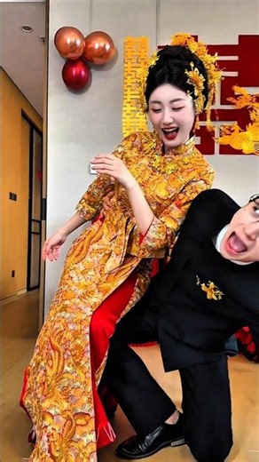 Traditional Chinese Bride 😍✨ | Funny Wedding Moment Goes Viral ❤️ #wedding #funny #shorts