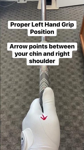 The Proper Left Hand Grip in Golf ✋🏌️ | #GolfTips #shorts