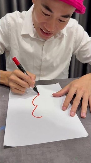 SH - Student Drawing a Butterfly 🎨🦋 || Hướng dẫn vẽ con Bươm Bướm #shorts