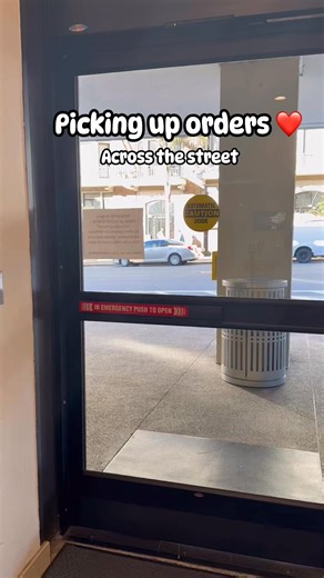 Picking up order across the street.. #happysaturday #fyp #ilocanoreels #highlightsシ゚ #everyoneシ゚viralシviralシfypシ゚viralシalシ | Jennifer Somera Anunciacion