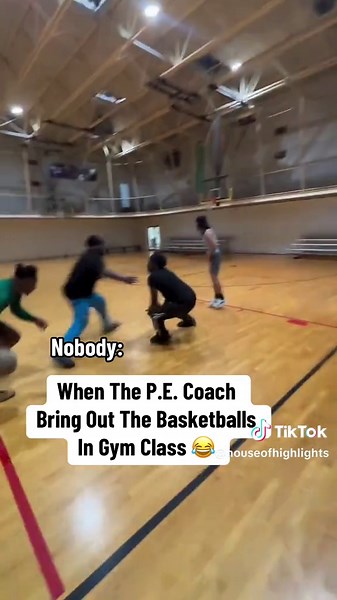 How do they all know to do this? 😂💀 (@CFN KASAI) #school #basketball #peteacher