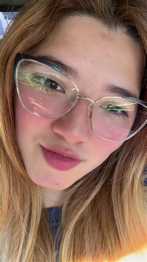 Jessica Alvarez (@jessica.alvarez43)’s videos with Simple Life - Lexy Panterra