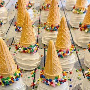 Birthday or Gotcha Day Cake Pops for Dogs - 4 Pack | Dog Birthday Party - Etsy