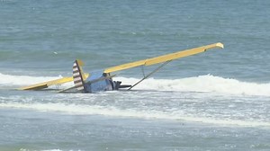 Banner plane crashes near Myrtle Beach