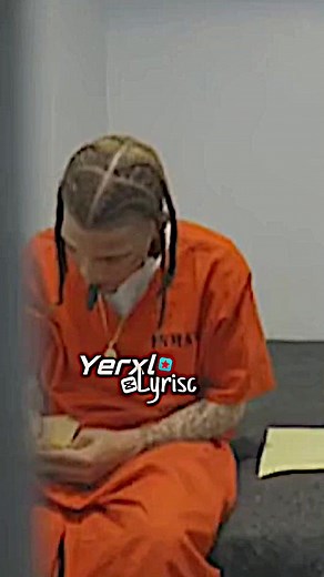 #Yeral_editzz#yerxl_lyrics#amoellyrics#ganglyricsty#viral#fypシ#tyking🐐