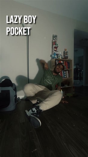 I've been messing around with some new ground pockets 👀. #krump #krumping #krumpdance #krumpdancer