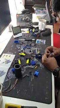 Building LEGO Technic Off-Road Race Buggy Timelapse