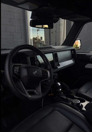 NATALYA (@natalyamishriki)’s video of outfits ootd