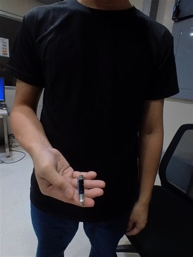 Color changing knife. #colorchange #knife #magictrick #foryou