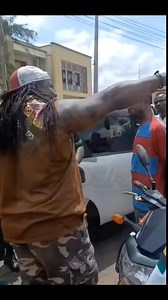 Members of the Avosa/ADF invoked the Citizens’ Arrest Act to apprehend a young man who trades at Adum after he repeatedly insulted the Asantehene’s Akyeame and the Asante people. The individual was subsequently handed over to the police for further investigation and appropriate legal action. The AVOSA of Asante are on their toes to apprehend everyone seen in disrespecting the people of Asante and the King of the Asante Kingdom. The Asante that people termed to be a tribe is not a tribe but it's 