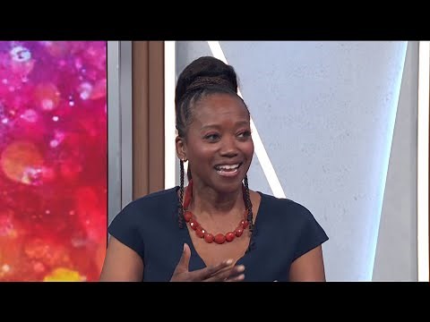 Erika Alexander talks mid career retrospective, ‘Living Single’ legacy & more | New York Live TV