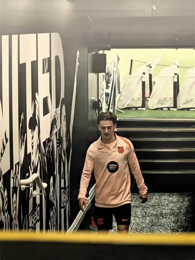 gavi training today ❤️‍🩹🔥#barcelona #viscabarca🔴🔵 #barca #viewsproblem #viewsproblem😭