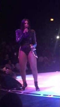 Toni Braxton - Let it Flow (Live in Westbury, NY) (11-10-2016)