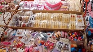 Sunday bazar Alladdin Karachi #Karachi #sundaymarket #alladin #localmarket #wholesaleclothing #wholesale #marketplace #sale #vlogs #foryou #sundayvibes | Anam with Farhan interesting vlogs | Facebook