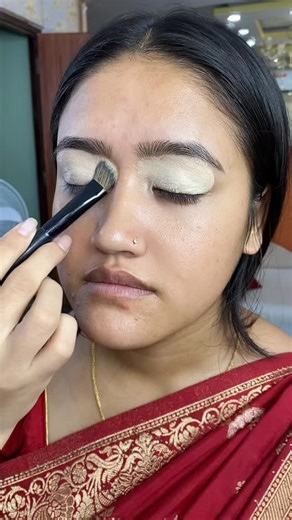 BRIDAL MAKEUP CLASS #makeuptutorial #bridalmakeup | Beauty Blink