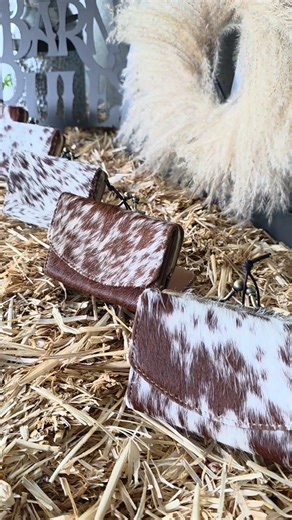 the best wallets for your little purses #westernstyle #Tayloraine #countrymusic #western #cowgirl