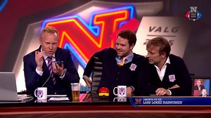 116K views · 1.7K reactions | Natholdet var de første, der fik en kommentar fra Danmarks nye statsminister, Lars Løkke Rasmussen (2,5 minutter inde i klippet). Og selvom over 99 % af stemmerne var talt op, nægtede Lars at kalde sig statsminister. | Natholdet | Facebook