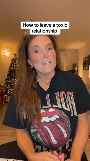 Kristen’s story 🤍 on Instagram: "How to leave a narcissist"