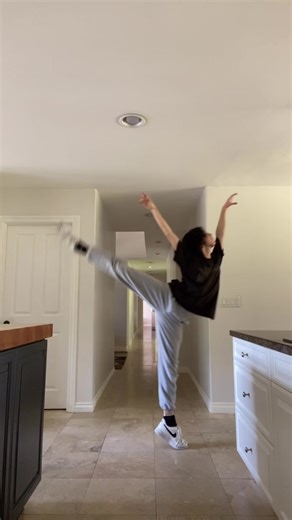 Dance Routine Inspired by Howl's Moving Castle