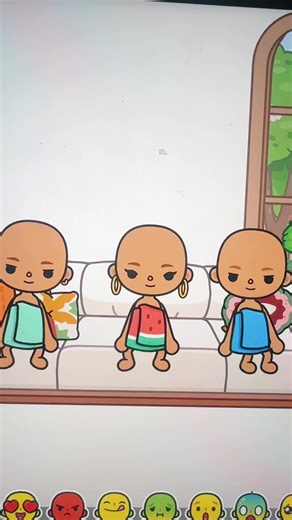 Exploring Relationship Drama in Toca Boca World