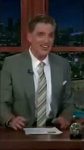 Geoff the Robot Can't Move & His Eyes are Blinking #Shorts