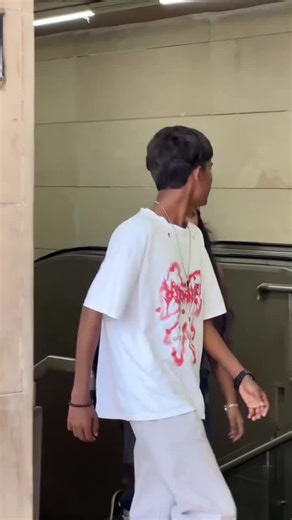 Walk 📸👀 #PublicReaction #GrowMyAccount #UnfreezeMyAccount