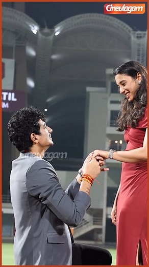 78K views · 1.1K reactions | 殺A lovely proposal by #PalashMuchhal to #SmritiMandhana #PalashMuchhal #smritimandhana #musician #cricketer #teamindia #loveproposal #couplegoal #dypatilstadium #delhi #viralvideo #cineulagam | Cineulagam | Facebook