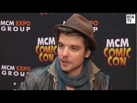 Andrew Lee Potts Interview - Primeval New World Update