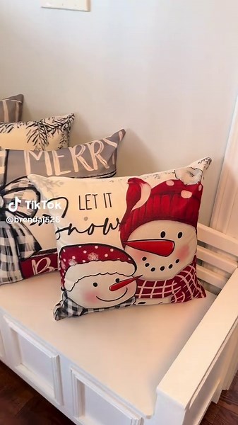 This Set of Four 18x18 Throw Pillow Covers By Warmtime Party are so cute for the Holidays! They have so many cute designs. Click on the shopping bag to check them all out. @Warmtime Party #throwpillows #pillowcovers #homedecor #decor #holidaydecor